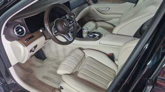 Mercedes Benz E400d - 7