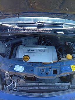 Opel meriva 1.6 - 7