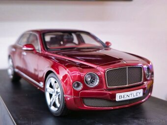 Bentley Mulsanne 1:18 Kyosho - 7