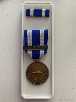 Medaile, vyznamenania - 7