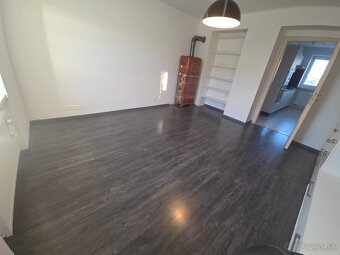 Na predaj 2 izbový byt s balkónom v Poprade centrum - 7