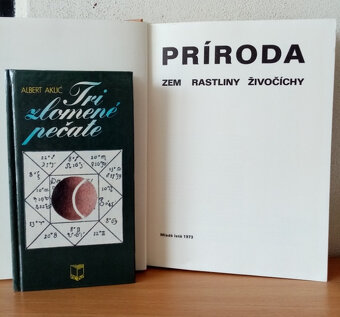 Predám nasledujúce knihy : - 7