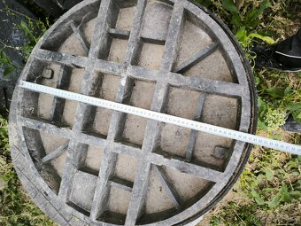Kanalizacny poklop - 7
