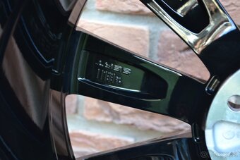 5x112 R19 Hlinikove disky na Skoda Kodiaq / Superb 3 - 7