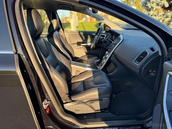 Volvo XC60 2.0 D4 Summum 140kw Automat 2016 - 7