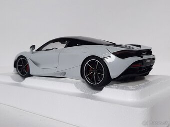 1:18 - McLaren 720S (2017) - AUTOart - 1:18 - 7