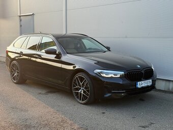 BMW 520i Touring G31 2023 99tis. odpočet DPH - 7