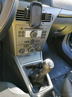 Opel Astra H 1.4 16V - 7