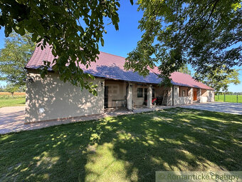 Vidiecky dom na samote s veľkým pozemkom na bývanie, chalu - 7