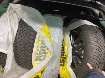 Škoda Octavia 4 combi 2.0tdi 110kw DSG Style - 7