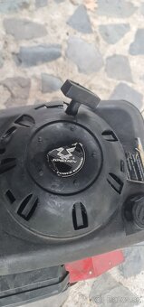 Motorový štvor taktový kultivátor. - 7