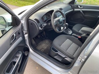 Skoda octavia 2 lift 153tisic km 9/2012 - 7
