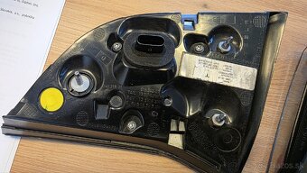 Zadné svetlá Tesla model 3/Y - 7