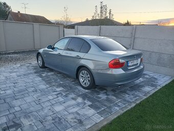 BMW E90 318D - 7
