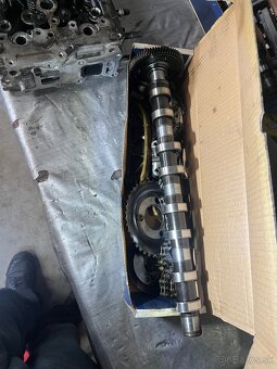 Hlava motora KIA sportage - 7