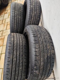 Predám letné pneu 215/55 R17 - 7
