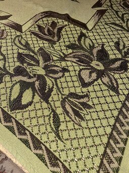 Starý prehoz na posteĺ - 7