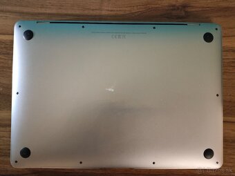 Apple MacBook Air 2019 – i5 / 8GB / 128GB - 7