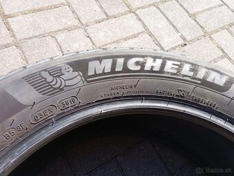 1ks zimná 235/55R19 Michelin - 7