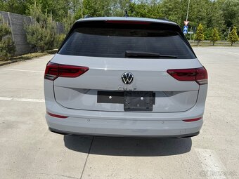 VW Golf 8 combi 1.0TSi 81kw 9/2021 - 7