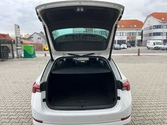 Octavia Combi 2.0 TDI First Edition - 7