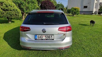 Volkswagen Passat B8 2.0 BiTDI 176 kW DSG 4 motion původ ČR - 7