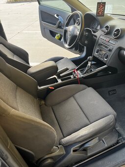 Audi A3 1.6 benzín - 7