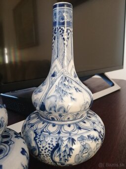 vzácna porcelánová váza - 7