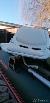 Čln Kolibri KM360D, 4takt Storm 5hp, sonar Lowrance Hook2 - 7