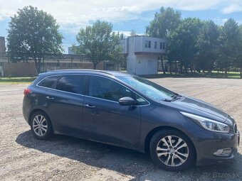 Kia ceed sw crdi 2013 - 7