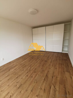 Prenajmem pekný 2 izbový byt s balkónom v Nových Zámkoch - 7