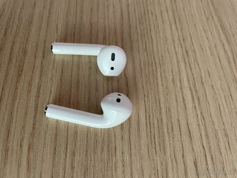 Apple AirPods 2 (A2031) - 7