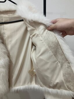 Kvalitná Umelá Bunda M - 7