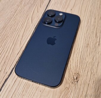 iPhone 15 pro 128GB modrý titan - 7
