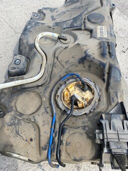 Palivová nádrž Octavia 3 diesel - 7