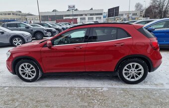 MERCEDES-BENZ GLA 180 A/T - 7