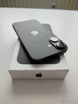 Iphone 16 Black 128 GB , záruka 2 roky 7/2027 - 7
