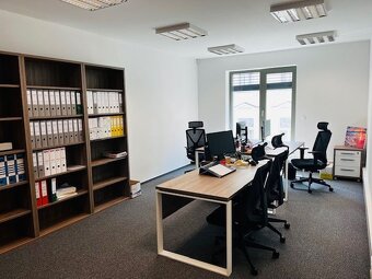 Reprezentatívne kancelárie v centre s parkovaním, 119 m2 - 7