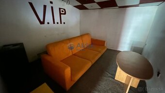 Obchodný priestor 60m2 na tržnici na prenájom - 7