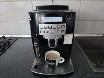Kavovar Delonghi Magnifica plus - 7