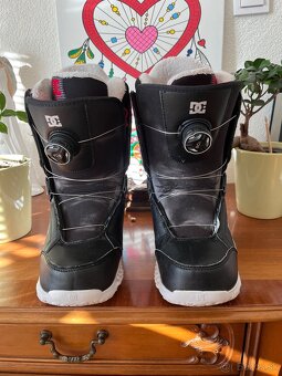 Snowboard Burton 130 cm + boty DC - 7
