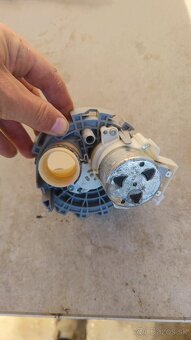 diely na umyvacku bosch - 7