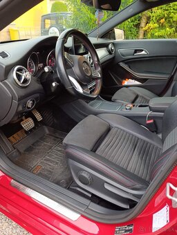 Mercedes CLA 200c shooting brake AMG line - 7