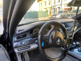 Predám BMW 740D - 7