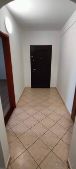 Prenájom 2 izbový byt s balkónom Nové Zámky - 7