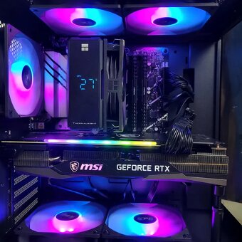 ASUS B760 12400F RTX3060 16GB 512GB 750W - 7