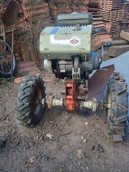 IFA DDR PREDAM  MALOTRAKTOR AKO VARI CI TERA. - 7