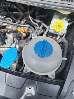 predam vw t 5 2 dodavky za cenu jednej - 7