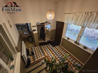 Exkluzívne na predaj priestranný rodinný dom Veľké Úľany - 7