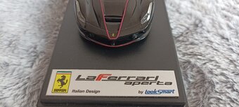Predám model Ferrari Laferrari Aperta 1:43 Looksmart - 7